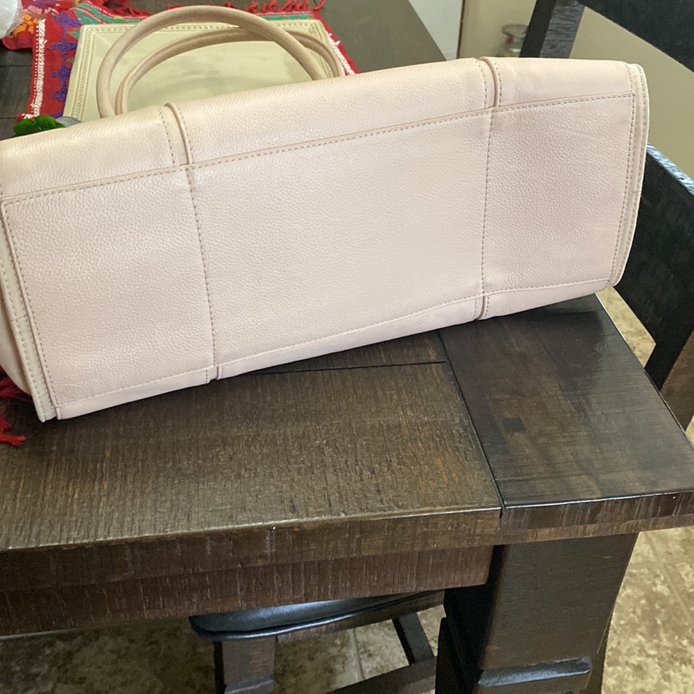 Tory Burch - Picture 4 of 5